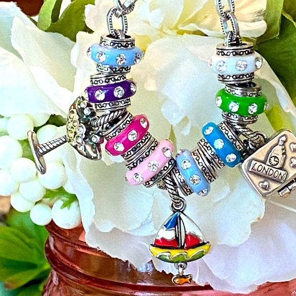 Brighton HEART LINK Vacation Theme Multi Color Dazzlers Crystal CHARM Bracelet - Picture 2 of 15